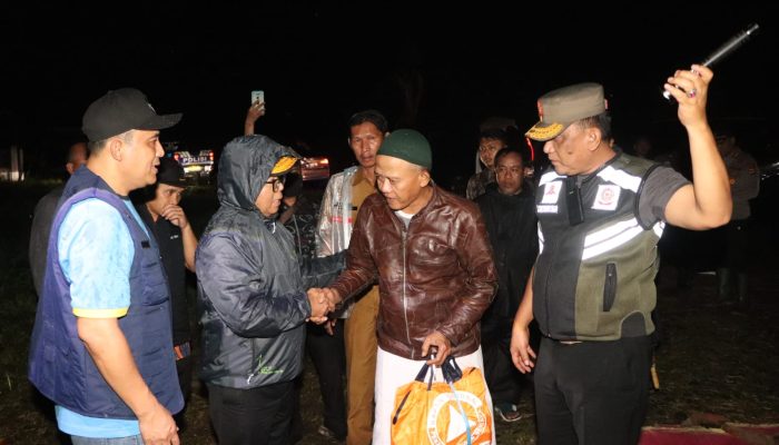 Respon Cepat, Pj Gubernur Lampung Tinjau Sejumlah Korban di Lokasi Bencana Akibat Hujan Lebat dan Angin Kencang