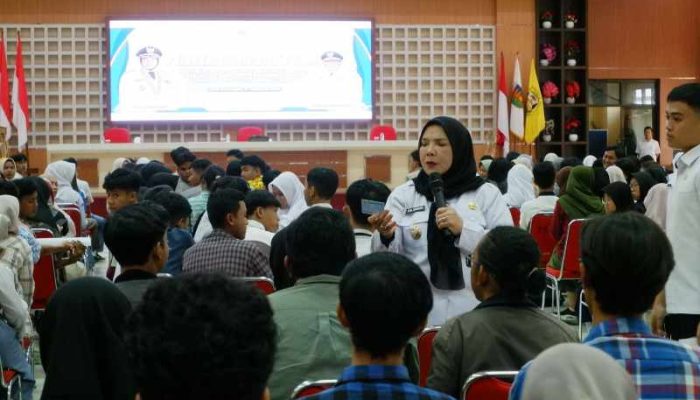 Pemkot Bandar Lampung Berikan Beasiswa Kepada Ribuan Siswa dan Mahasiswa Kurang Mampu