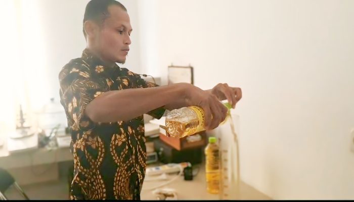 Dinas Perdagangan Ambil Sample Minyakita di Bandar Lampung, ini Hasilnya