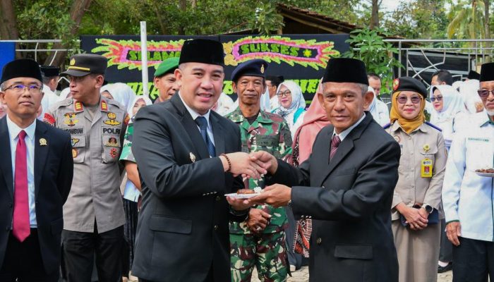 Bupati Pesawaran Pimpin Upacara Hari Amal Bhakti ke-7