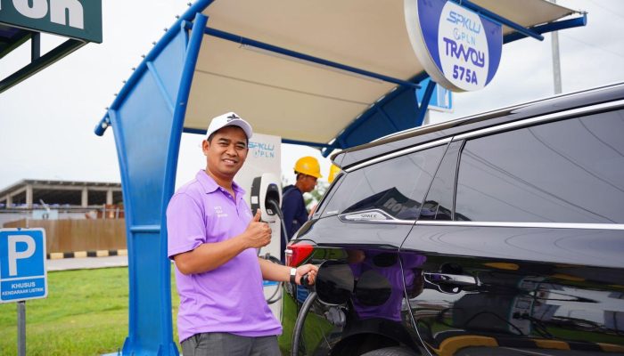 Animo Pemudik EV Diprediksi Meningkat saat Idul fitri 1446 H, PLN Siapkan 1.000 Unit SPKLU di Jalur Trans Jawa-Sumatra