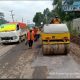 Pemprov Lampung terus melakukan perbaikan infrastruktur jalan. Salah satu fokus utamanya adalah perbaikan jalan daerah pesisir Teluk Lampung menuju berbagai pantai di Pesawaran || Foto: Dinas Kominfotik Provinsi Lampung