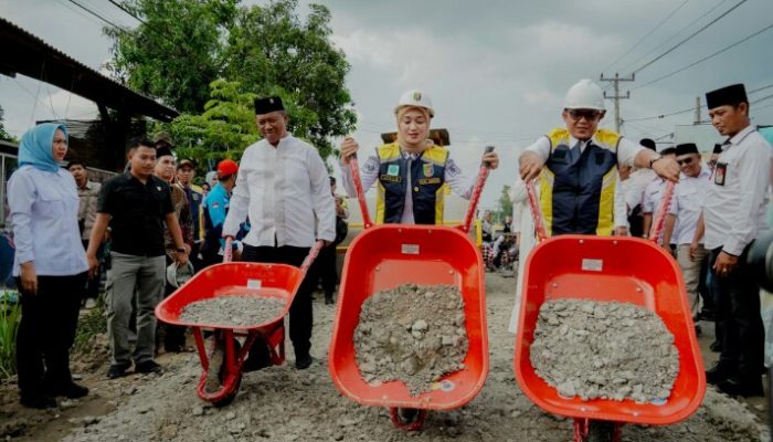 Bangun Infrastruktur di Lampung Tengah, Wagub Lampung Awali Perbaikan Ruas Jalan Bandar Jaya – Simpang Mandala