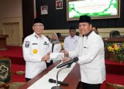 Gubernur Lampung Tunaikan Zakat Fitrah dan Zakat Mal Melalui Baznas
