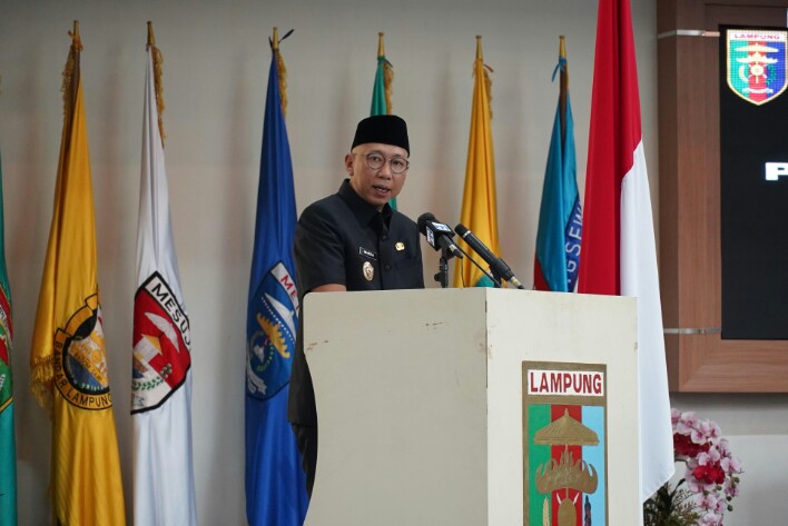 Gubernur Lampung Rahmat Mirzani Djausal menyampaikan LKPJ Kepala Daerah Tahun Anggaran 2024 dalam Rapat Paripurna DPRD Provinsi Lampung || Foto: Dinas Kominfotik Provinsi Lampung