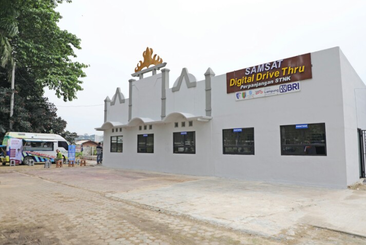 Layanan Samsat Digital Drive Thru berkokasi di Jl. Jaksa Agung RI R. Soeprapto, depan Gerbang Lapangan Korpri, Kantor Gubernur Lampung, Bandar Lampung || Foto: Istimewa