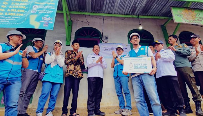 PLN Tuntaskan Desa Berlistrik 100% Kabupaten Tanggamus