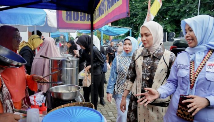 Ketua Dekranasda Purnama Resmikan Galeri dan Kafe Ruang UMKM Lampung