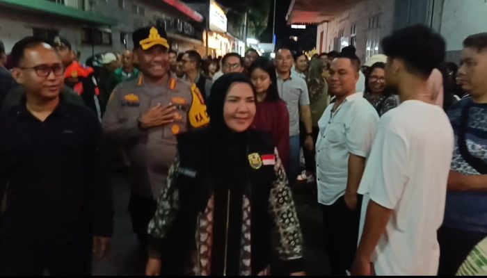 Walikota Eva Dwiana Tinjau Pemudik di Terminal Damri Lampung