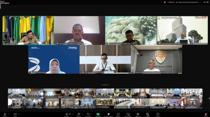 Suasana rapat Koordinasi Pengendalian Inflasi Daerah secara virtual bertempat di Ruang Command Center Lt. 2 Dinas Kominfotik Provinsi Lampung || Foto: Dinas Kominfotik Provinsi Lampung