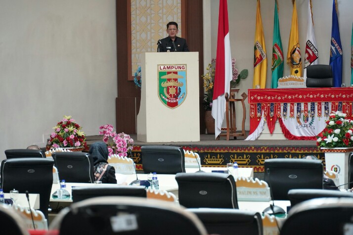 Pj. Sekdaprov Lampung, M. Firsada, menghadiri Rapat Paripurna DPRD Provinsi Lampung dalam rangka Pembicaraan Tingkat II terhadap Laporan Keterangan Pertanggungjawaban (LKPJ) Kepala Daerah Tahun 2024 || Foto: Dinas Kominfotik Provinsi Lampung