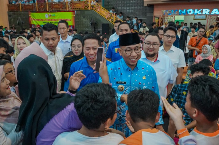 Pembukaan Lampung Student Olympic (LSO) 2025 berlangsung meriah di GOR Universitas Teknokrat Indonesia || Foto: Dinas Kominfotik Provinsi Lampung