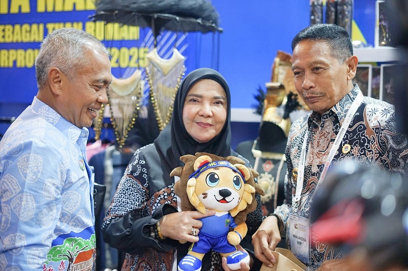 Walikota Eva Dwiana saat menghadiri musyawarah nasional (Munas) Apeksi di Surabaya ||Foto: Dok. Diskominfo