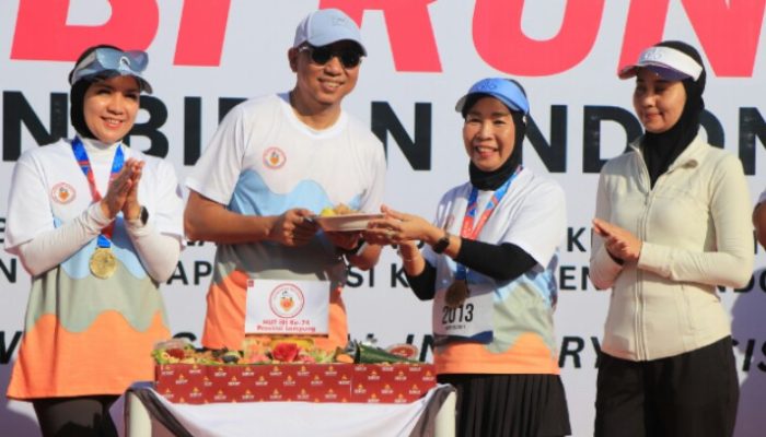 Perkuat Komitmen Kesehatan, Pemprov Lampung Rayakan Hari Bidan Internasional Melalui  Kegiatan Fun Run