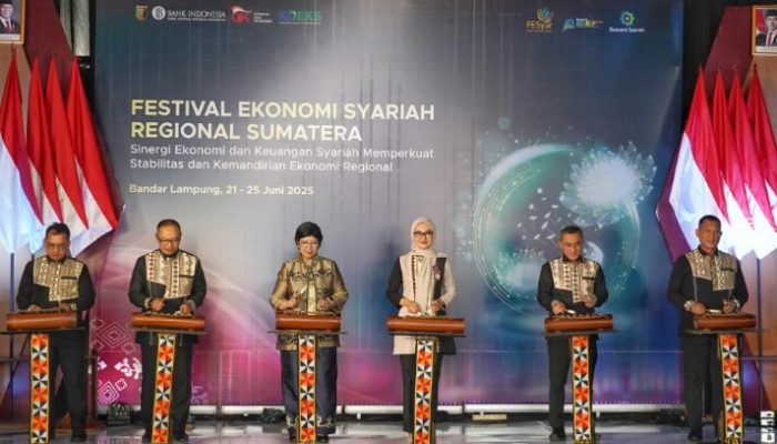 Fesyar Regional Sumatera 2025 Sukses di Lampung, Wakil Gubernur Tekankan Kolaborasi untuk Ekonomi Syariah Berkelanjutan