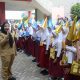 Walikota Eva Dwiana meninjau kegiatan MPLS di Sekolah SD dan SMP
