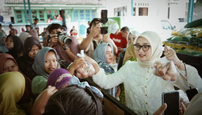 Dua Butir Telur Sehari Tingkatkan Gizi dan Tekan Stunting