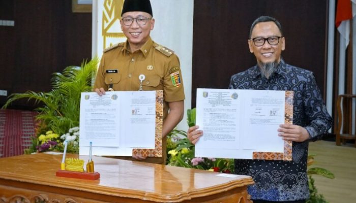 Disaksikan Menteri ATR/BPN, Gubernur Lampung Bersama Kepala BPN Tandatangani NPHD