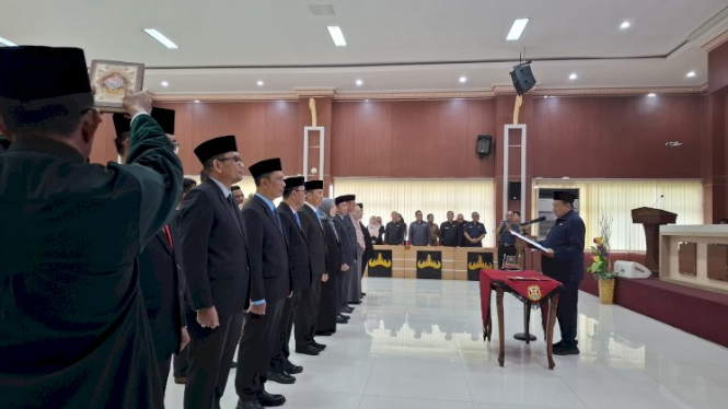 10 Pejabat Eselon 3 Pemkot Bandar Lampung mengisi jabatan baru || Foto: Istimewa