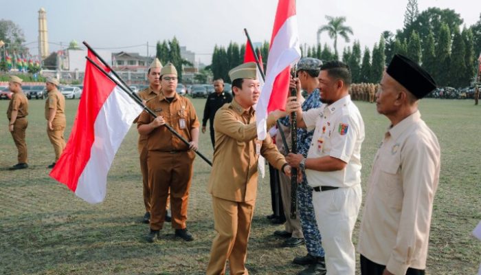 Gubernur Lampung: ASN Jadi Teladan Gerakan Pengibaran Bendera Merah Putih