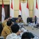 Gubernur Lampung Rahmat Mirzani Djausal menggelar Rapat Pengelolaan Sampah Terpadu di Ruang Rapat Sakai Sambayan || Foto: Dinas Kominfotik Provinsi Lampung