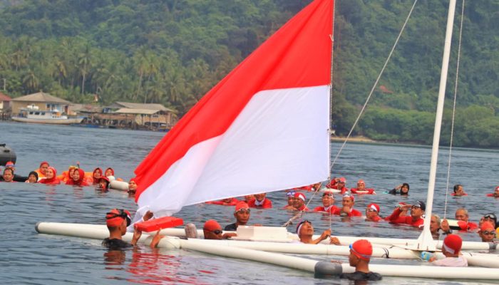 Unik, Gubernur Lampung Jadi Inspektur Upacara Peringatan HUT ke-80 RI di Atas Laut