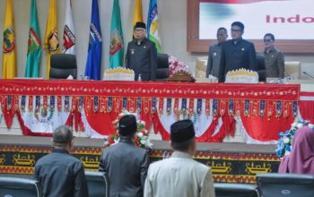 Gubernur Lampung, Rahmat Mirzani Djausal menghadiri Rapat Paripurna DPRD Provinsi Lampung Pembicaraan Tingkat II tentang Persetujuan Bersama terhadap Rancangan Peraturan Daerah tentang Perubahan APBD Provinsi Lampung Tahun Anggaran 2025 || Foto: Dinas Kominfotik Provinsi Lampung