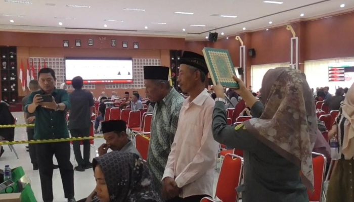 100 Pasutri Ikuti Program Isbat Nikah Terpadu