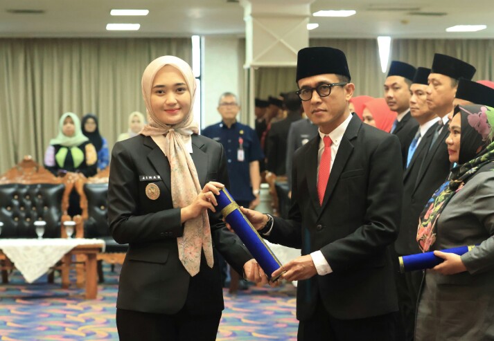 Wakil Gubernur (Wagub) Lampung Jihan Nurlela melantik 5 Pejabat Administrator dan 55 Pengawas di Lingkungan Pemprov Lampung || Foto: Dinas Kominfotik Provinsi Lampung