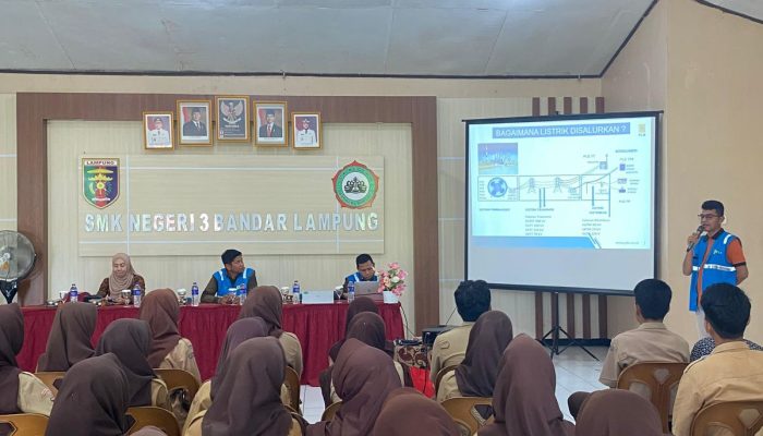 PLN Gelar Sosialisasi dan Edukasi di SMK Negeri Bandar Lampung