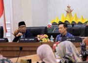Gubernur Lampung Rahmat Mirzani Djausal saat memimpin Rapat Optimalisasi Peran Perbankan dan Dunia Usaha dalam Memajukan Sektor Pertanian yang berlangsung di Ruang Rapat Utama Kantor Gubernur || Foto: Dinas Kominfotik Provinsi Lampung