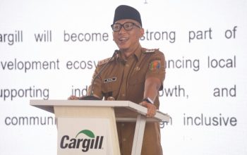 Gubernur Rahmat Mirzani Djausal meresmikan Lampung Refinery PT Pacrim Nusantara Lestari Foods, sekaligus menandai perjalanan 50 tahun Cargill beroperasi di Indonesia, yang digelar di Cargill Main Office, Kecamatan Panjang || Foto: Dinas Kominfotik Provinsi Lampung