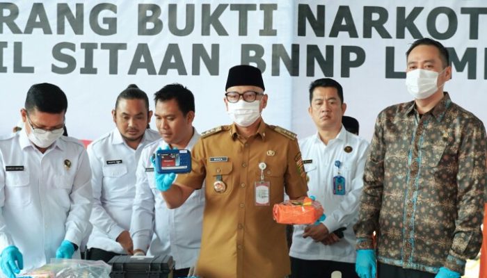 Tegaskan Perang terhadap Narkotika, Pemprov Lampung Bersama BNNP Lampung Musnahkan Barang Bukti Narkotika