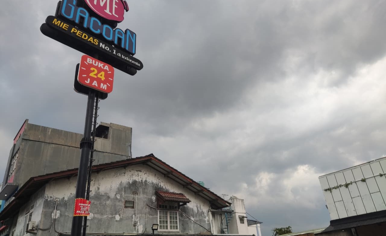 Papan reklame Mie Gacoan Antasari || Foto: Istimewa