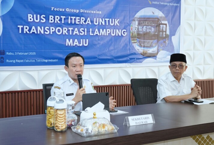 Sekdaprov Lampung, Marindo Kurniawan dalam Focus Group Discussion (FGD) BRT ITERA untuk Transportasi Lampung Maju || Foto: Dinas Kominfotik Provinsi Lampung