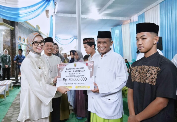 Pemprov Lampung kembali menggelar Safari Ramadan 1447 Hijriah/2026 Masehi bersama masyarakat di Masjid Jami' KH Shobari, Pringsewu Selatan, Kabupaten Pringsewu || Foto: Dinas Kominfotik Provinsi Lampung