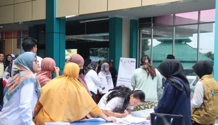 Siapkan 1200 Paket Sembako, PLN UID Lampung Gelar Pasar Murah