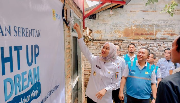 Pemprov Lampung Apresiasi Program Light Up The Dream PT PLN untuk Warga Pra Sejahtera