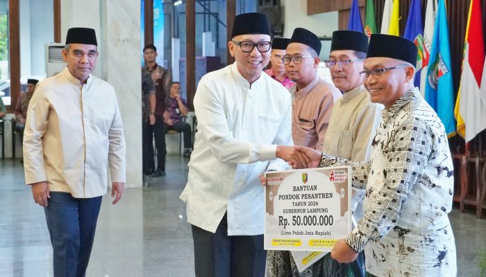 Pemprov Lampung Beri Dukungan Nyata bagi Pesantren untuk Menjaga Keberlanjutan Pendidikan