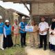 Manager PLN UP3 Metro Anas Febrian bersama Ketua YBM PLN Metro Manggung Wuri Wibowo, Lurah Ganjar Asri Ruben Nugroho, serta penerima bantuan berfoto bersama usai penyalaan listrik program Light Up The Dream (LUTD) di Kelurahan Ganjar Asri, Metro || Foto: PLN UP3 Metro