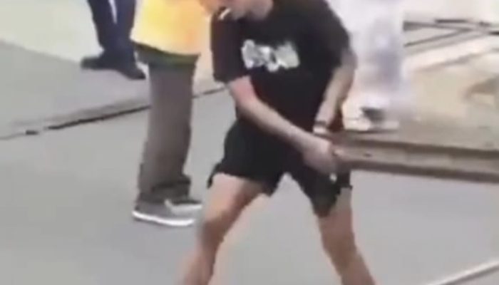 Viral Video Massa Blokade Jalur KA di Lampung, Begini Penjelasan Resmi KAI