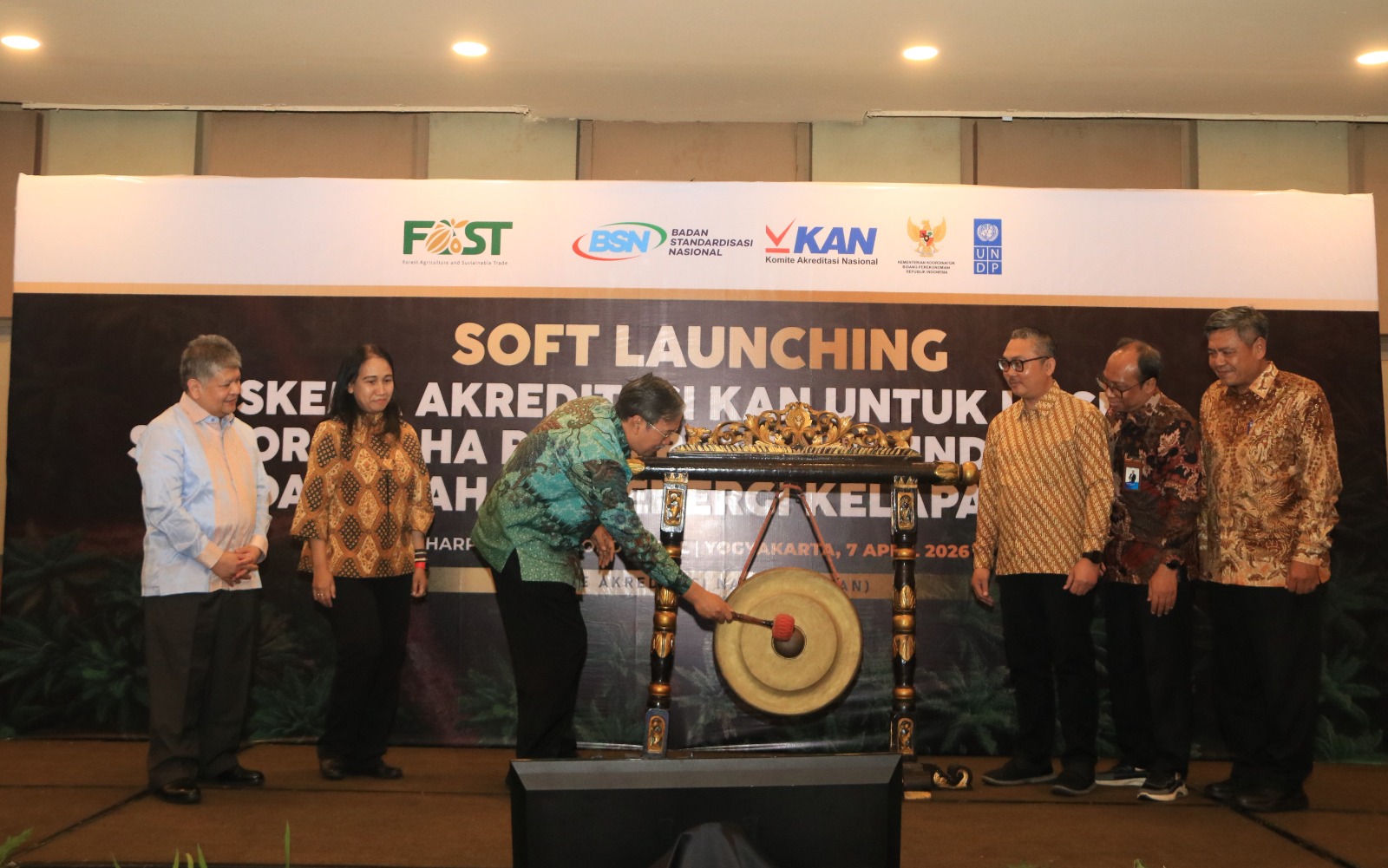 Suasana kegiatan Soft Launching Skema Akreditasi KAN untuk LSISPO Sektor Usaha Perkebunan (revisi), Industri Hilir dan Usaha Bioenergi Kelapa Sawit di Yogyakarta || Foto: Dok. BSN