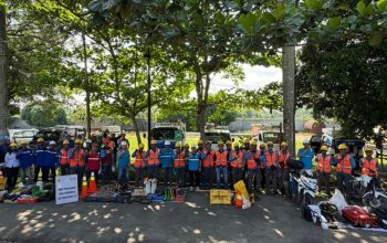PLN ULP Bandar Jaya meneguhkan komitmen terhadap budaya K3 demi keselamatan kerja dan keandalan layanan. Bersama, kita wujudkan lingkungan kerja yang aman dan produktif || Foto: PLN ULP Bandar Jaya