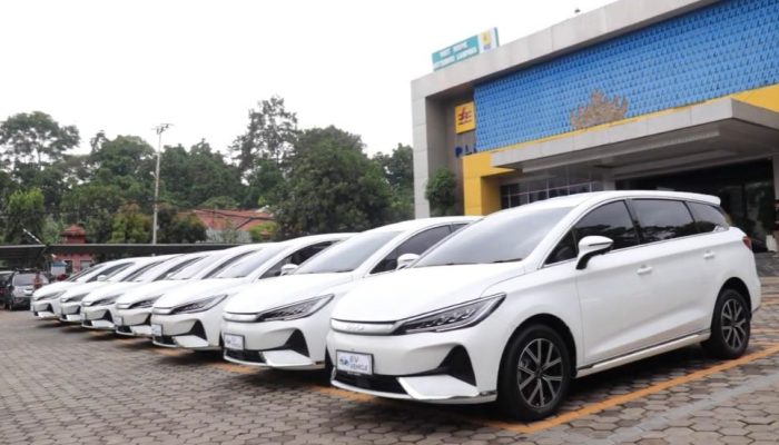 PLN UID Lampung Dorong 100 Persen Kendaraan Operasional Berbasis EV