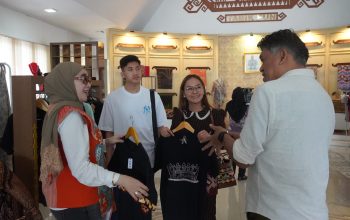 Dekranasda Provinsi Lampung menerima kunjungan pengurus dan keluarga Realestat Indonesia (REI) se-Indonesia di Kantor Dekranasda Provinsi Lampung || Foto: Dinas Kominfotik Provinsi Lampung