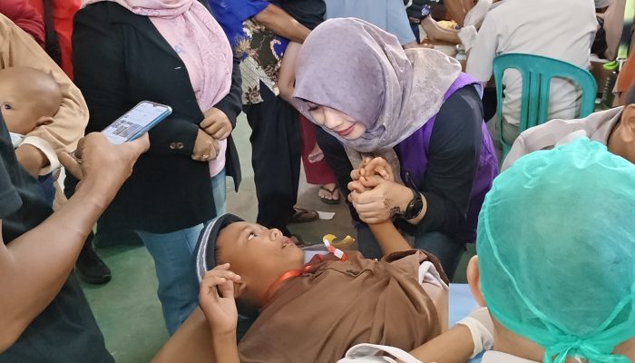 Apresiasi Bakti Sosial FSBKU, Mayangsuri Djausal: Bukti Kepedulian Buruh untuk Rakyat