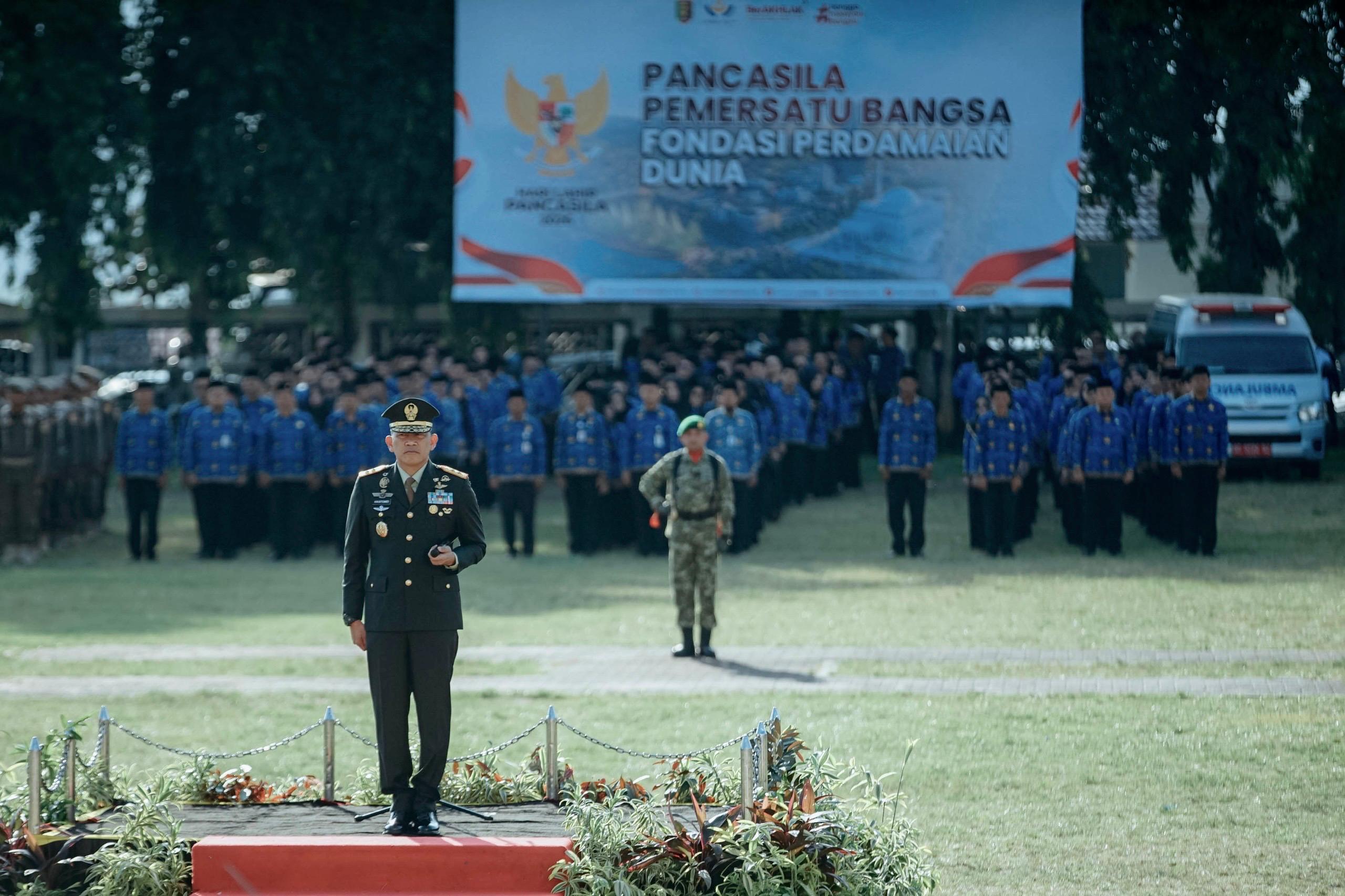 Pemprov Lampung menggelar Upacara Peringatan Hari Lahir Pancasila Tahun 2026 di Lapangan Korpri, Komplek Kantor Gubernur Lampung || Foto: Dinas Kominfotik Provinsi Lampung