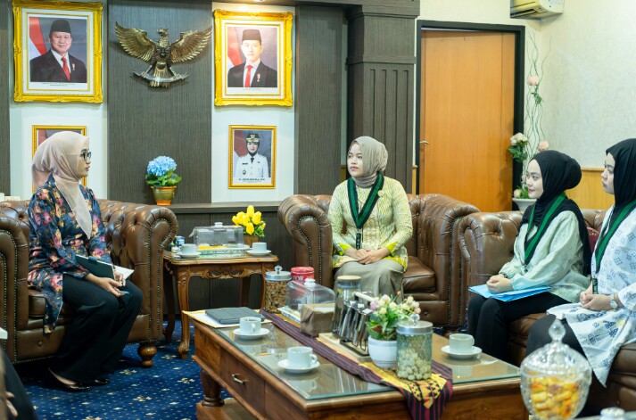 Wagub Lampung, Jihan Nurlela, menerima audiensi Korps HMI-Wati (KOHATI) Himpunan Mahasiswa Islam (HMI) Cabang Bandar Lampung || Foto: Dinas Kominfotik Provinsi Lampung