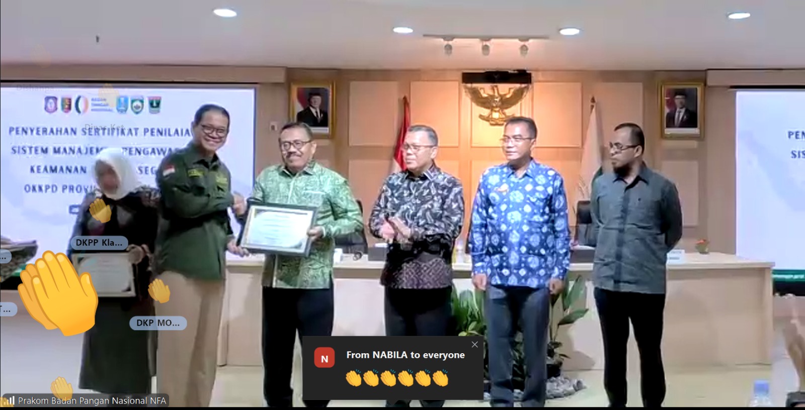 Pemprov Lampung kembali menorehkan prestasi di tingkat nasional dengan meraih penghargaan sebagai salah satu Provinsi yang memiliki Otoritas Kompeten Keamanan Pangan Daerah (OKKPD) Terbaik || Foto: Dinas Kominfotik Provinsi Lampung