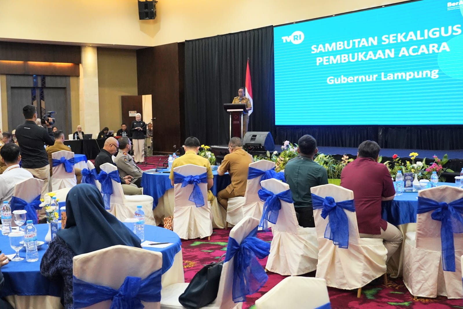 Kepala Dinas Komunikasi, Informatika dan Statistik Provinsi Lampung, Ganjar Jationo, saat membuka Marketing Gathering dan Forum Diskusi Publik bertajuk "Transformasi TVRI Lampung: Mendengar Publik, Tumbuh Bersama Mitra" di Hotel Emersia || Foto: Dinas Kominfotik Provinsi Lampung